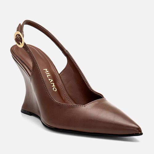 Scarpin Anabela Aberta Slingback Salto Geométrico Wedge Lapidado e Sinuoso com Bico Fino e Decote Cavado Quadrado Feminino Milano Marrom 14114